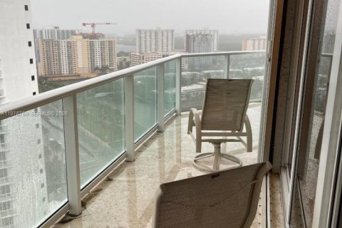 Купить кондоминиум в Санни-Айлс-Бич, Флорида 2 спальни, 163.51м2, № 2046093 - фото 28