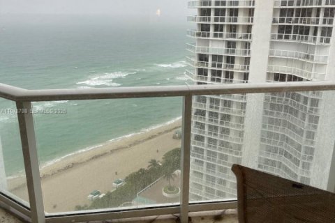 Купить кондоминиум в Санни-Айлс-Бич, Флорида 2 спальни, 163.51м2, № 2046093 - фото 27