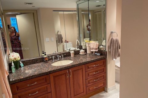 Купить кондоминиум в Санни-Айлс-Бич, Флорида 2 спальни, 163.51м2, № 2046093 - фото 13