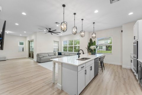 Villa ou maison à vendre à Westlake, Floride: 4 chambres, 270.62 m2 № 2439222 - photo 16