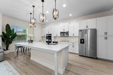 Villa ou maison à vendre à Westlake, Floride: 4 chambres, 270.62 m2 № 2439222 - photo 14