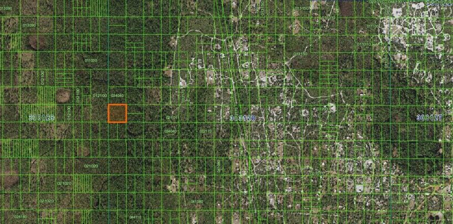 Terreno en Frostproof, Florida № 2205995