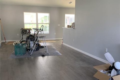 Casa en venta en Spring Hill, Florida, 4 dormitorios, 160.07 m2 № 2224933 - foto 3