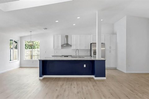 House in Bradenton, Florida 3 bedrooms, 159.42 sq.m. № 1847812 - photo 10