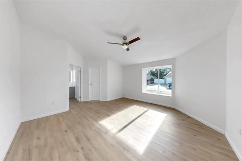 House in Bradenton, Florida 3 bedrooms, 159.42 sq.m. № 1847812 - photo 20