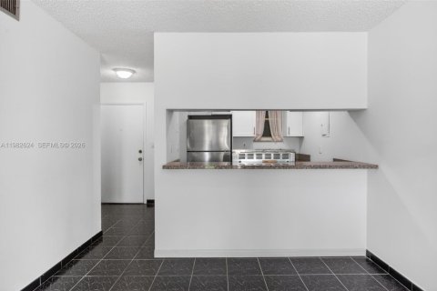 Купить кондоминиум в Майами, Флорида 1 спальня, 57.6м2, № 2049297 - фото 5