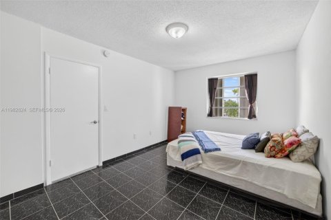 Купить кондоминиум в Майами, Флорида 1 спальня, 57.6м2, № 2049297 - фото 13