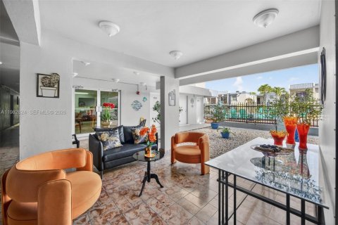 Купить кондоминиум в Майами, Флорида 1 спальня, 57.6м2, № 2049297 - фото 25