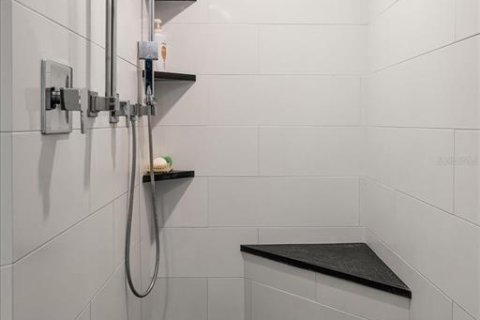 Купить кондоминиум в Бель-Эйр, Флорида 3 комнаты, 215.44м2, № 1791795 - фото 30