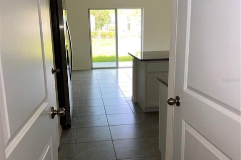 Villa ou maison à louer à Odessa, Floride: 4 chambres, 186.45 m2 № 2093224 - photo 17