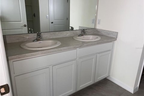 Villa ou maison à louer à Odessa, Floride: 4 chambres, 186.45 m2 № 2093224 - photo 29