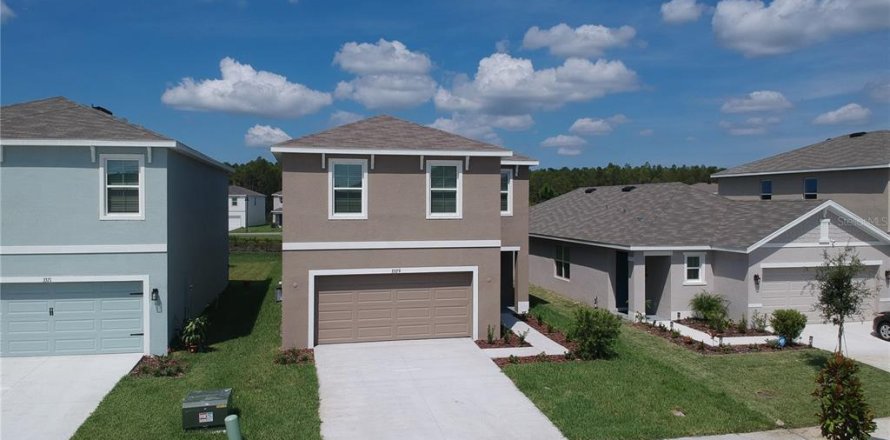 Villa ou maison à Odessa, Floride 4 chambres, 186.45 m2 № 2093224