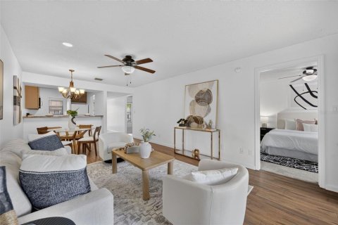 Condominio en venta en Orlando, Florida, 2 dormitorios, 82.68 m2 № 2297020 - foto 17