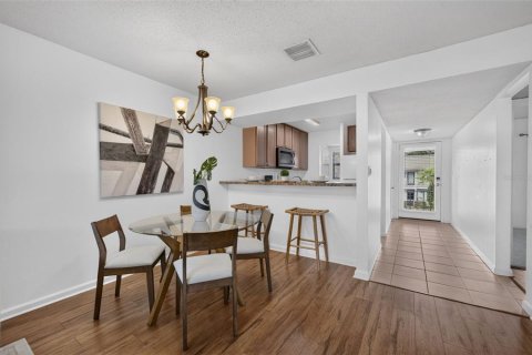 Condominio en venta en Orlando, Florida, 2 dormitorios, 82.68 m2 № 2297020 - foto 15