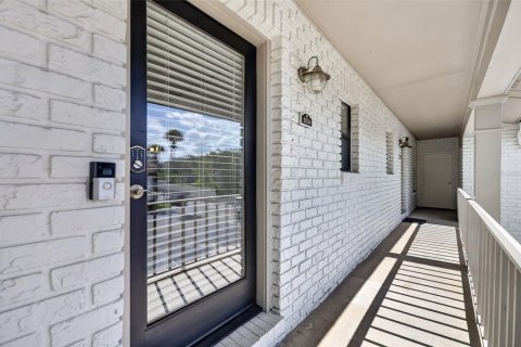 Condominio en Orlando, Florida, 2 dormitorios  № 2297020
