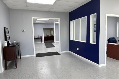Купить коммерческую недвижимость в Лейкленд, Флорида 399.48м2, № 1788077 - фото 7