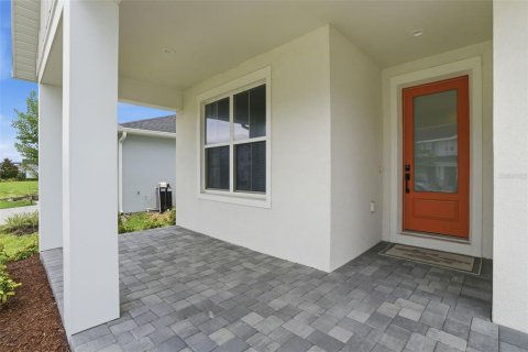 Casa en venta en Apopka, Florida, 3 dormitorios, 171.31 m2 № 2208982 - foto 4