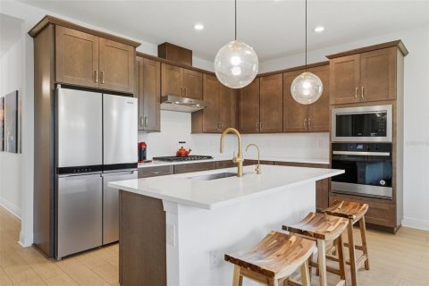 Casa en venta en Apopka, Florida, 3 dormitorios, 171.31 m2 № 2208982 - foto 12