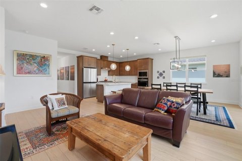 Casa en venta en Apopka, Florida, 3 dormitorios, 171.31 m2 № 2208982 - foto 17