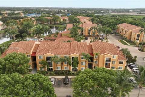 Copropriété à vendre à Miramar, Floride: 2 chambres, 90.77 m2 № 2089597 - photo 30