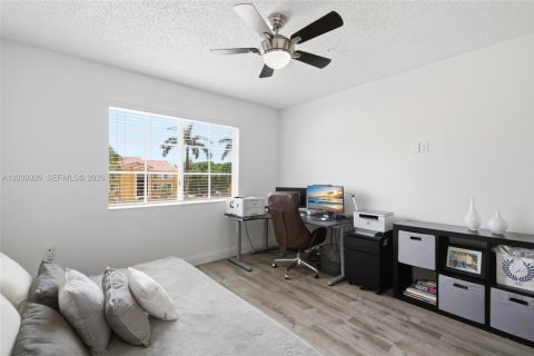 Copropriété à vendre à Miramar, Floride: 2 chambres, 90.77 m2 № 2089597 - photo 20