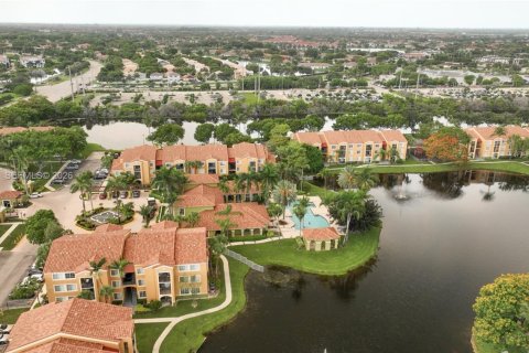 Copropriété à vendre à Miramar, Floride: 2 chambres, 90.77 m2 № 2089597 - photo 27