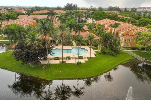 Copropriété à vendre à Miramar, Floride: 2 chambres, 90.77 m2 № 2089597 - photo 26