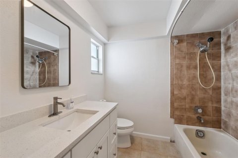 House in Hudson, Florida 2 bedrooms, 131.46 sq.m. № 1853608 - photo 27
