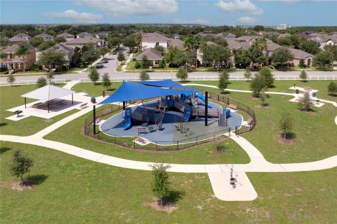 Купить таунхаус в Уинтер-Гарден, Флорида 10 комнат, 172.15м2, № 1899061 - фото 30