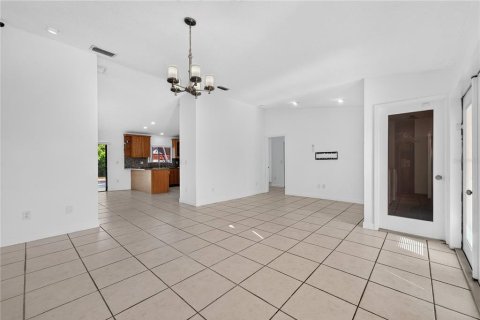 Villa ou maison à vendre à Miami, Floride: 4 chambres, 155.52 m2 № 2413952 - photo 7