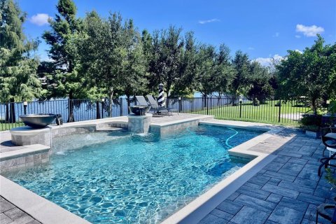House in Sanford, Florida 5 bedrooms, 269.6 sq.m. № 1903014 - photo 16