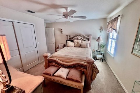 House in Sanford, Florida 5 bedrooms, 269.6 sq.m. № 1903014 - photo 10