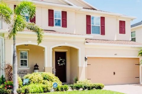 House in Sanford, Florida 5 bedrooms, 269.6 sq.m. № 1903014 - photo 1