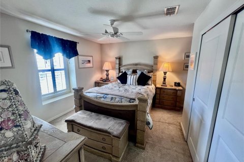 House in Sanford, Florida 5 bedrooms, 269.6 sq.m. № 1903014 - photo 13