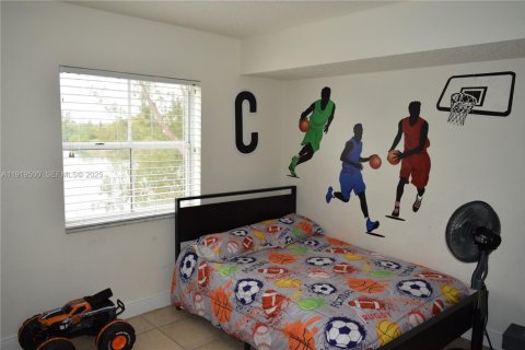 Copropriété à louer à Cutler Bay, Floride: 2 chambres, 91.04 m2 № 1976401 - photo 7