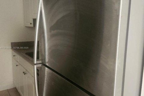 Copropriété à louer à Cutler Bay, Floride: 2 chambres, 91.04 m2 № 1976401 - photo 15