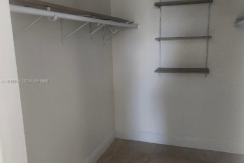 Copropriété à louer à Cutler Bay, Floride: 2 chambres, 91.04 m2 № 1976401 - photo 20