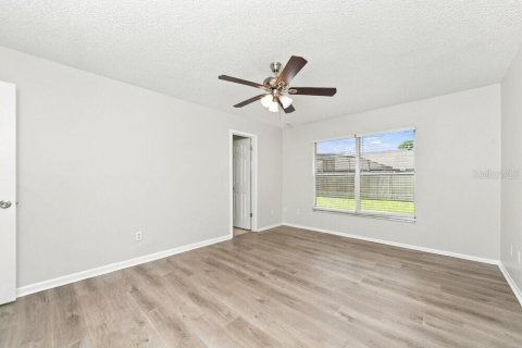 Villa ou maison à louer à Orlando, Floride: 3 chambres, 124.49 m2 № 2398675 - photo 10
