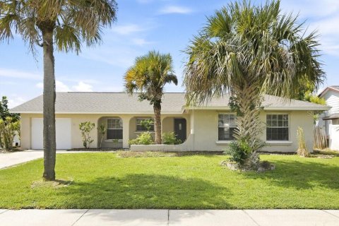Villa ou maison à Orlando, Floride 3 chambres, 124.49 m2 № 2398675