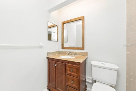 Villa ou maison à louer à Orlando, Floride: 3 chambres, 124.49 m2 № 2398675 - photo 12
