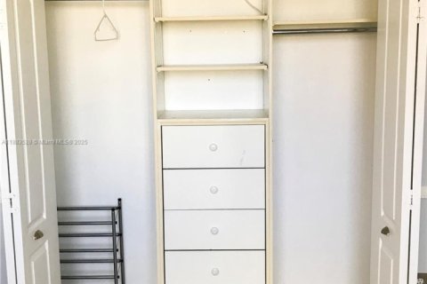 Copropriété à louer à Miami Beach, Floride: 2 chambres, 111.48 m2 № 1929798 - photo 8