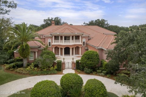 House in Ponte Vedra Beach, Florida 5 bedrooms, 678 sq.m. № 843282 - photo 1