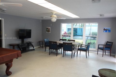 Copropriété à louer à Hallandale Beach, Floride: 1 chambre, 69.68 m2 № 1790752 - photo 26