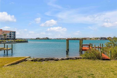 Terreno en venta en New Smyrna Beach, Florida № 2110700 - foto 4