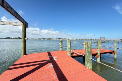 Terreno en venta en New Smyrna Beach, Florida № 2110700 - foto 12