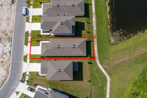 House in Kissimmee, Florida 4 bedrooms, 146.79 sq.m. № 1769431 - photo 24