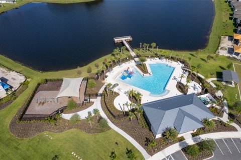 House in Kissimmee, Florida 4 bedrooms, 146.79 sq.m. № 1769431 - photo 28