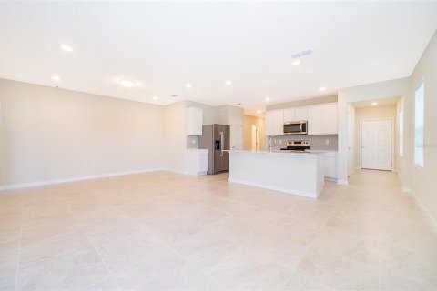 House in Kissimmee, Florida 4 bedrooms, 146.79 sq.m. № 1769431 - photo 11
