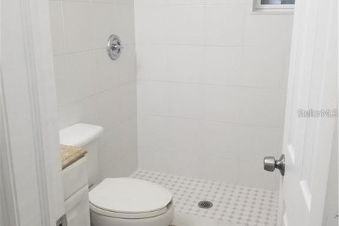 Casa en alquiler en Orlando, Florida, 3 dormitorios, 95.5 m2 № 1914591 - foto 8
