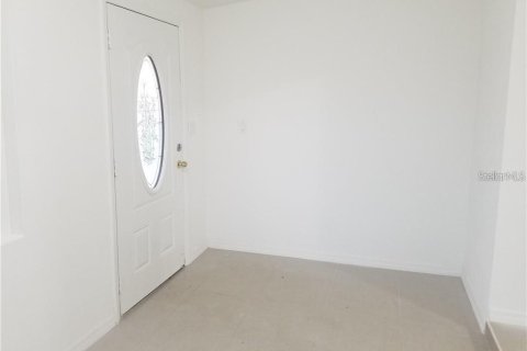 Casa en alquiler en Orlando, Florida, 3 dormitorios, 95.5 m2 № 1914591 - foto 3